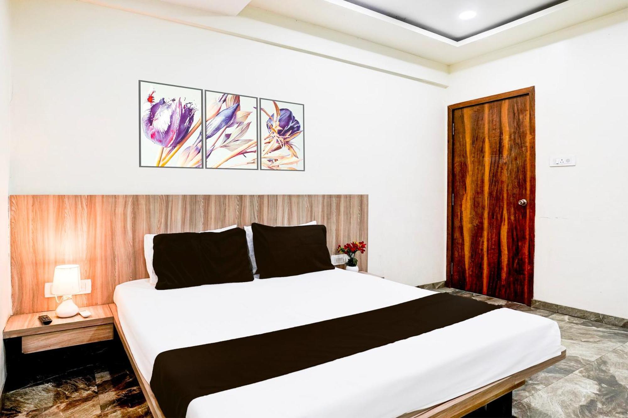Super Hotel O Dombivali Formerly Pk Lodging Dombivli Zewnętrze zdjęcie